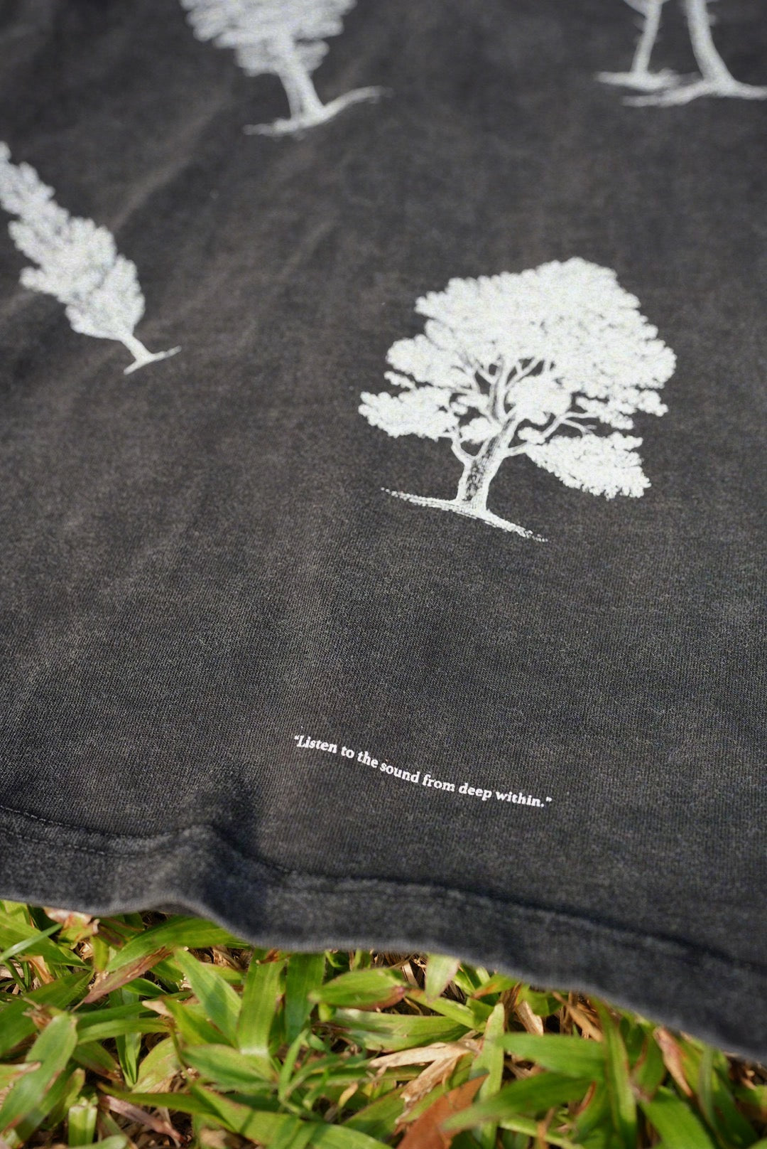 JL The Whispering Six T-Shirt - Washed Black