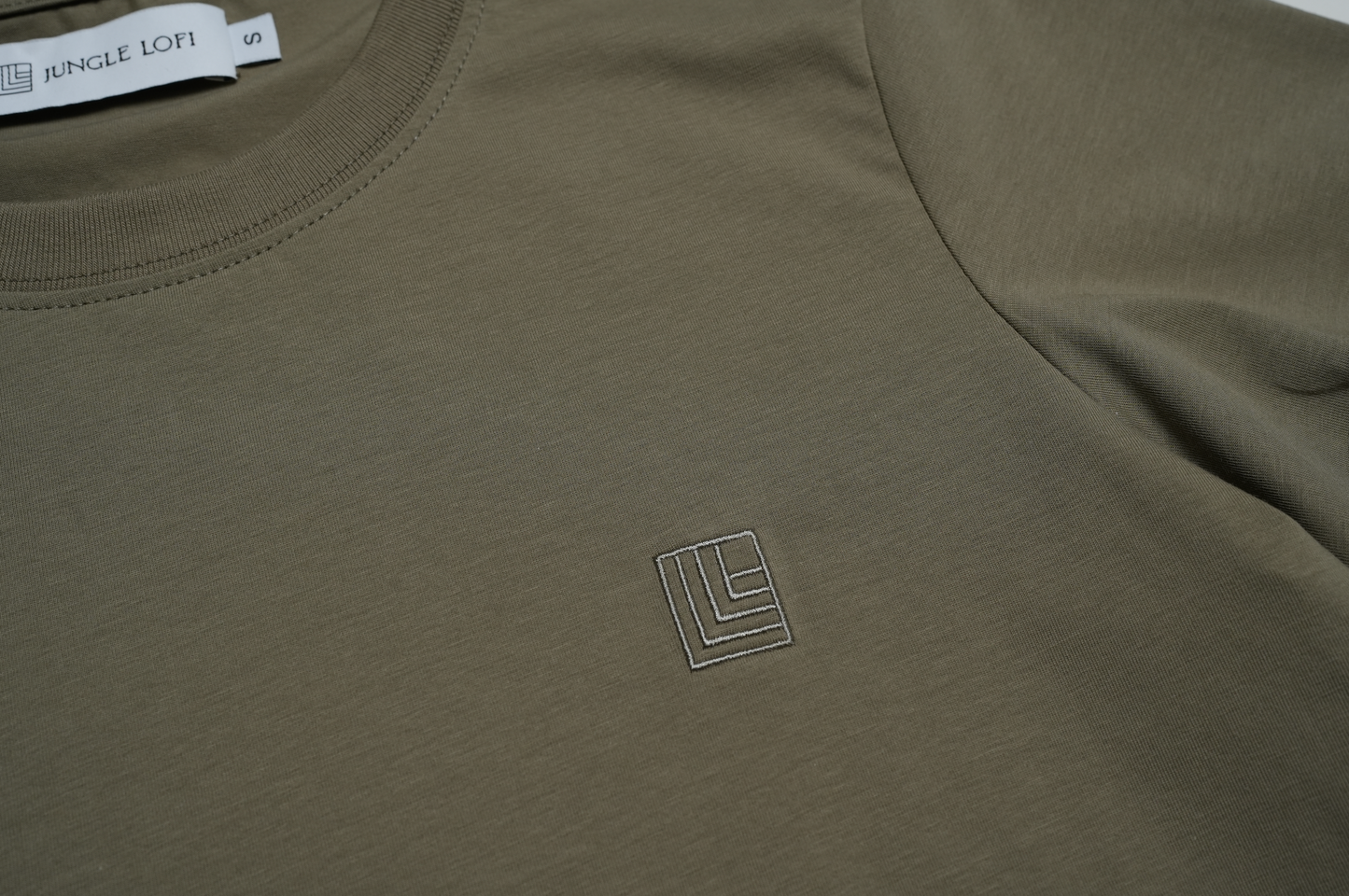 Jungle Lofi Embroidery logo S/S Tee - Olive