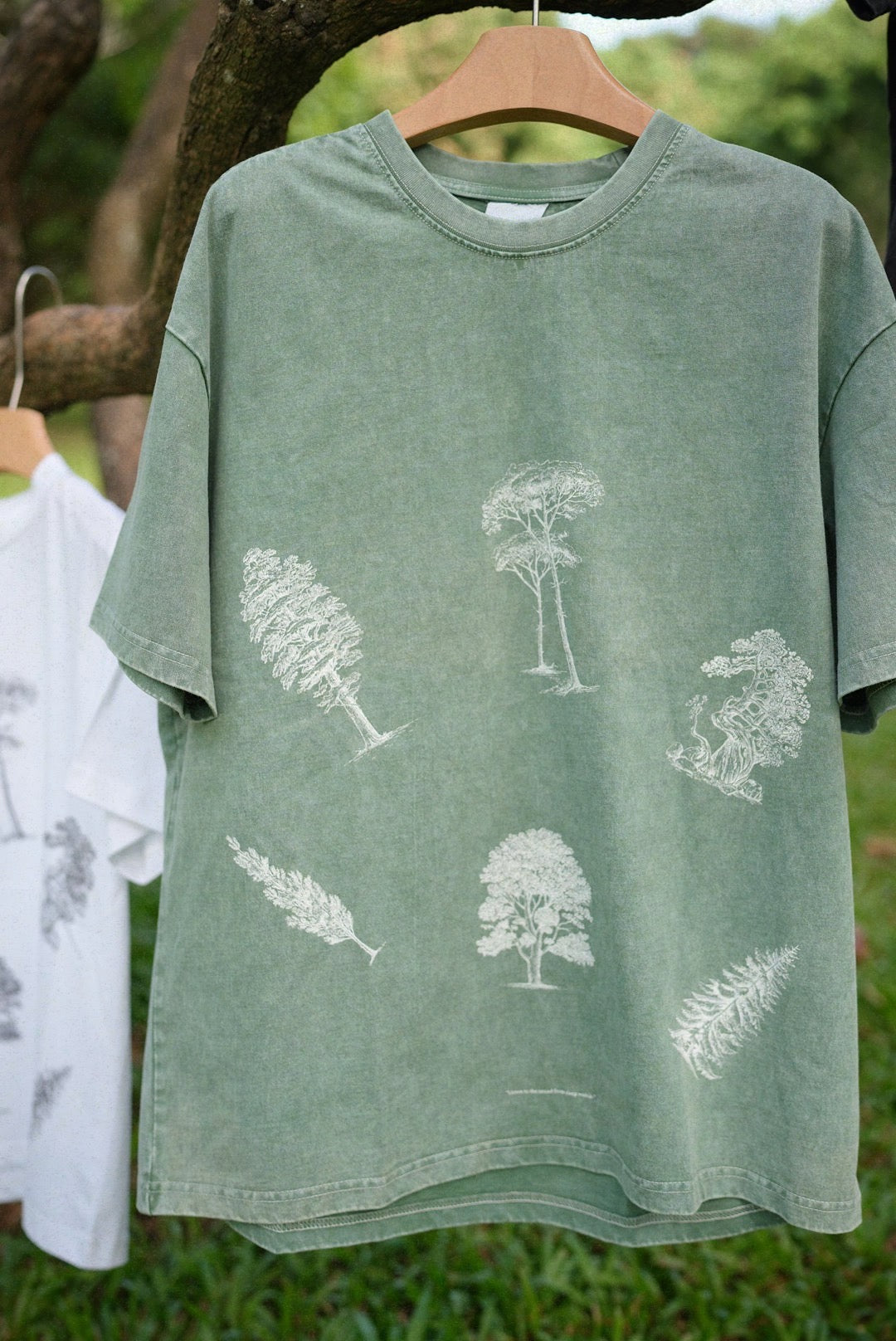 JL The Whispering Six T-Shirt - Washed Green