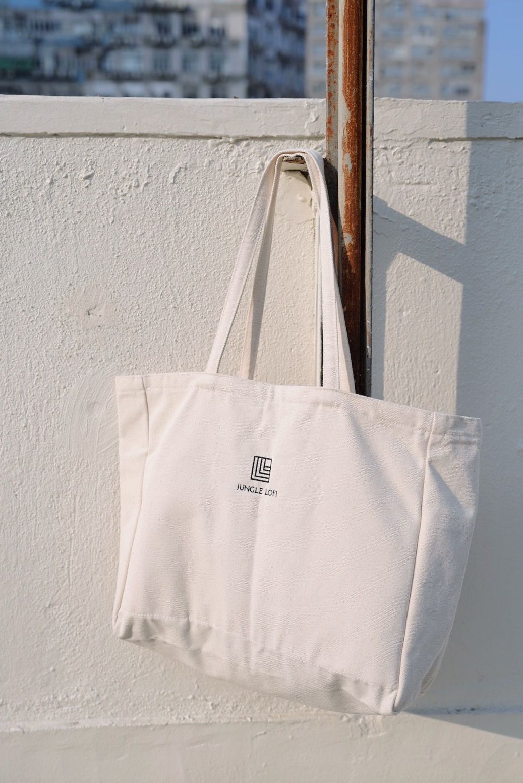 JL The Vessel of Echoes Totebag
